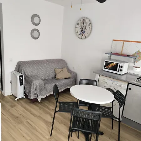 Apartment Luanto *